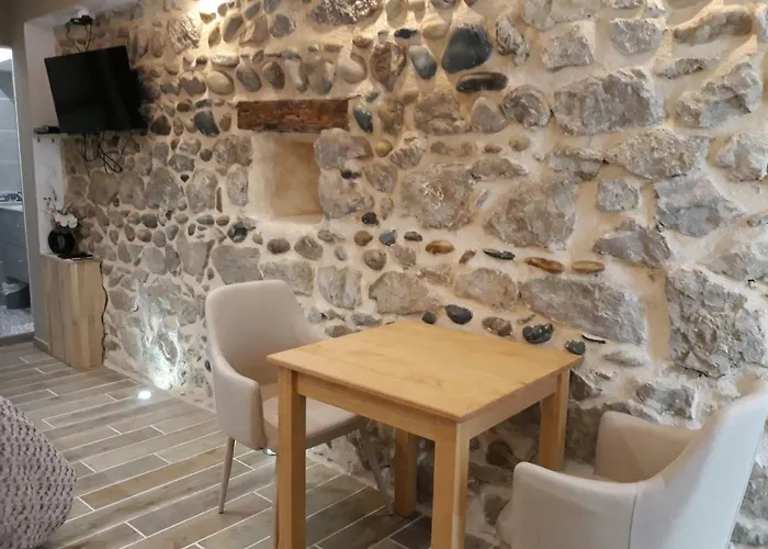 Mistral Apartment Valence (Drome)